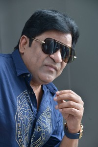 Ali interview Photos( F3 Movie )